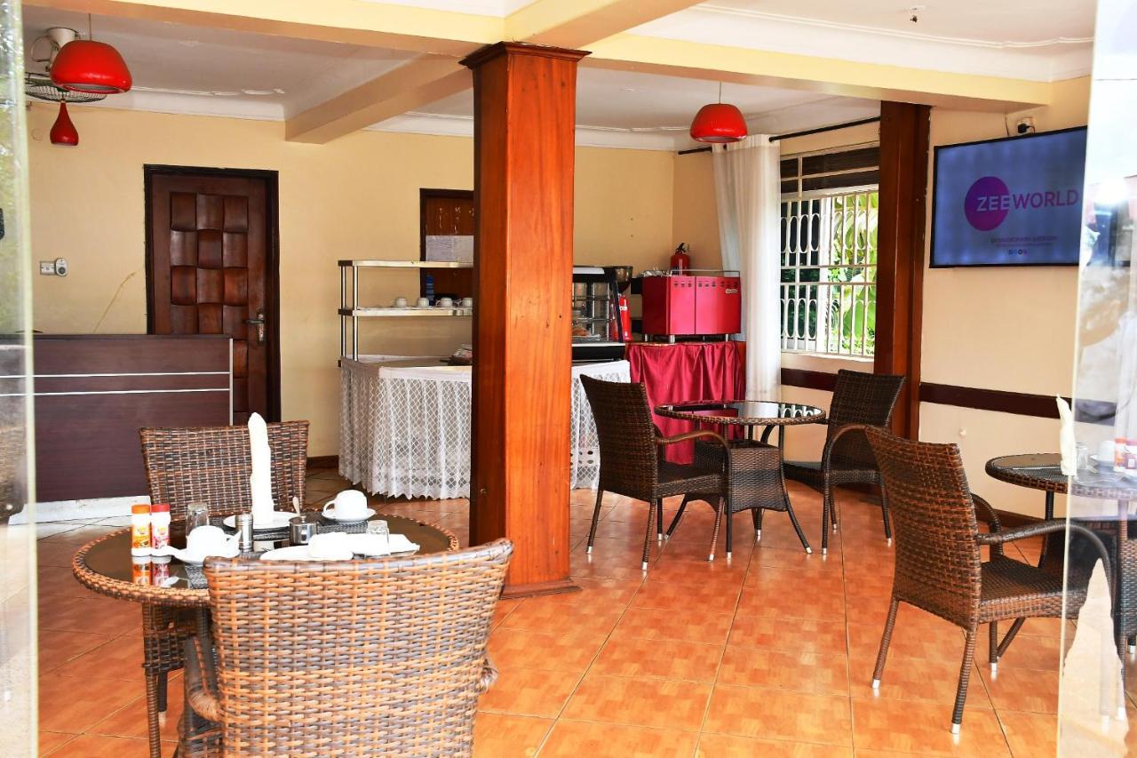 Florida Hotel Zaana Kampala Extérieur photo